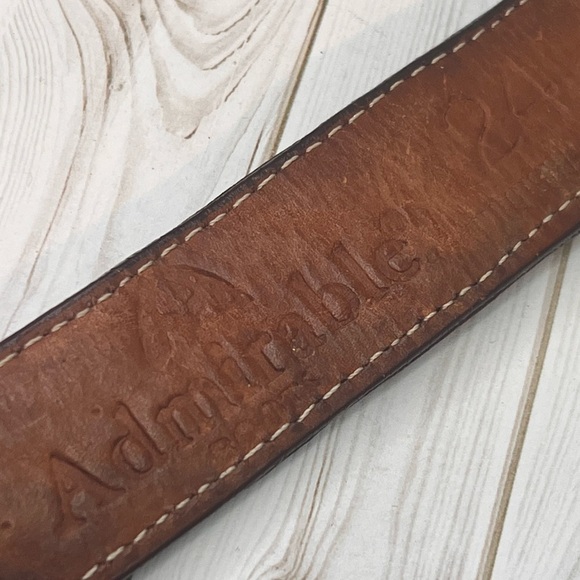 Admirable Genuine Alligator Crocodile Cayman Belt w/ Buckle Red Brown - Picture 4 of 9